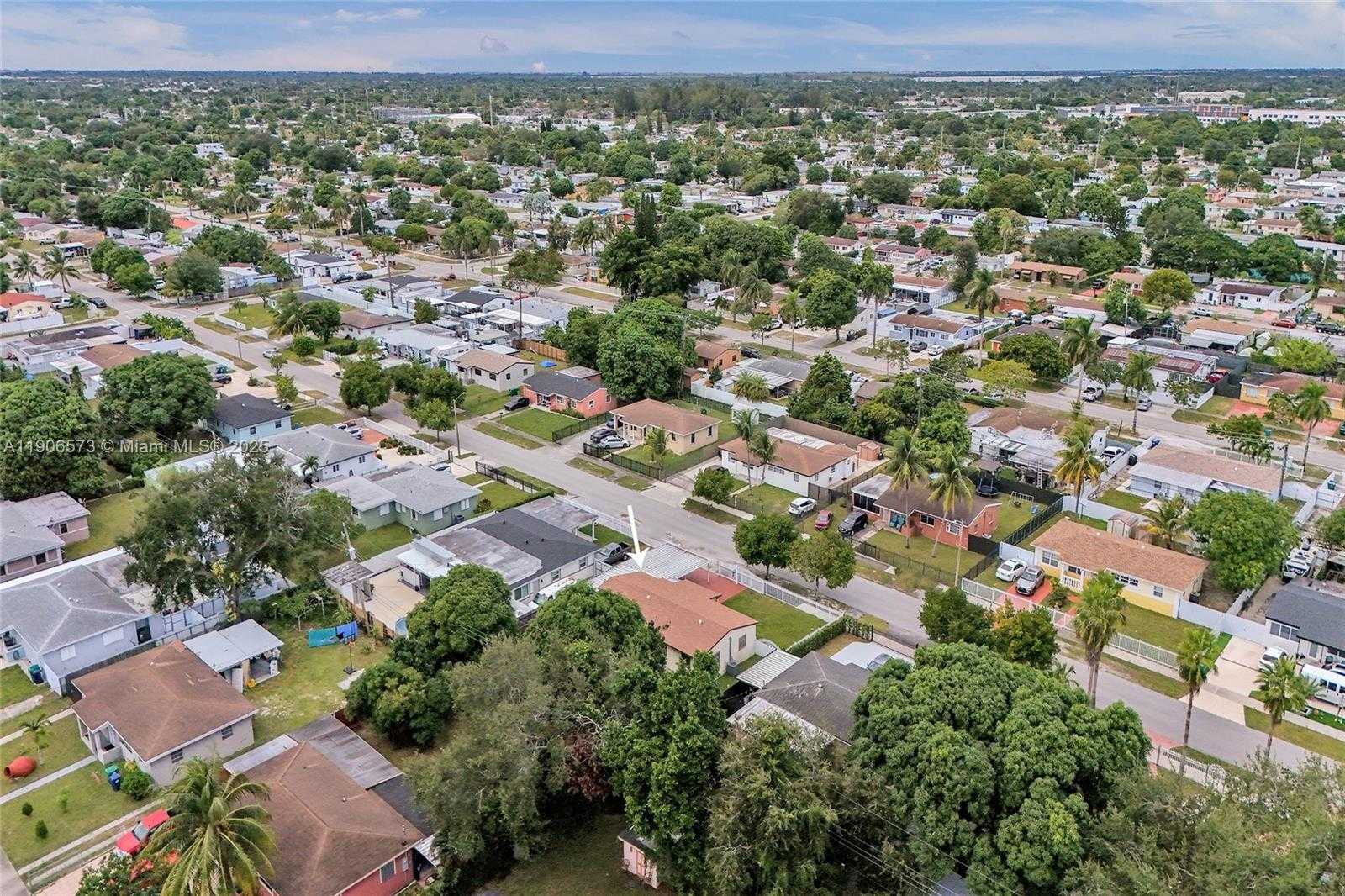 Small Image of 3260 NORTH WEST 174TH ST, Miami Gardens Number 39