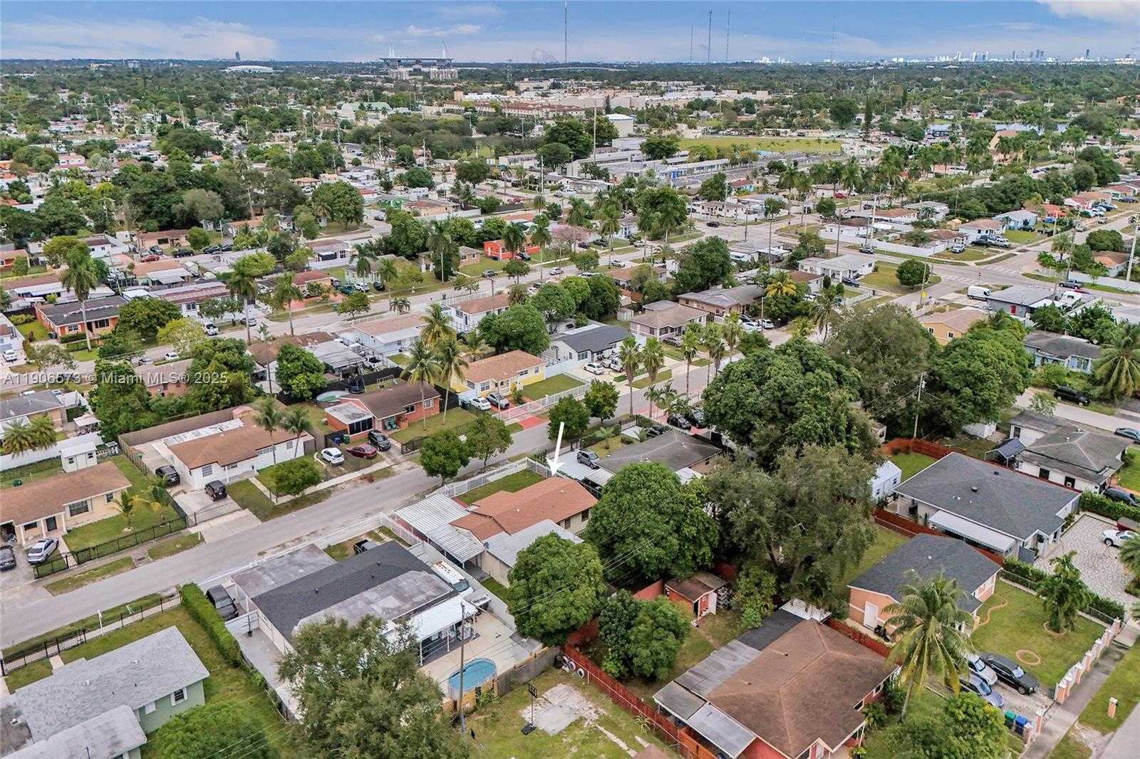 Small Image of 3260 NORTH WEST 174TH ST, Miami Gardens Number 41