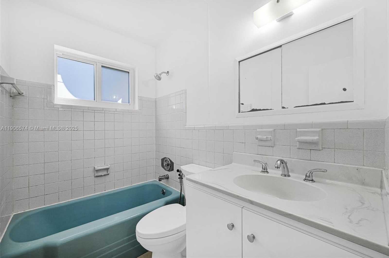 Small Image of 6828 NORTH WEST 13TH ST, Plantation Number 16