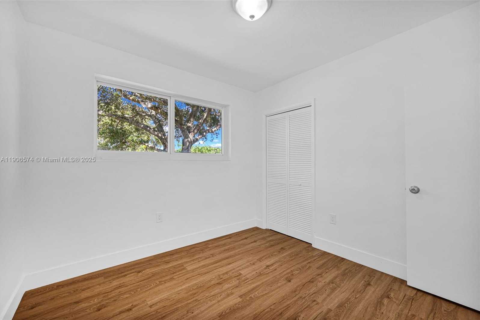 Small Image of 6828 NORTH WEST 13TH ST, Plantation Number 20