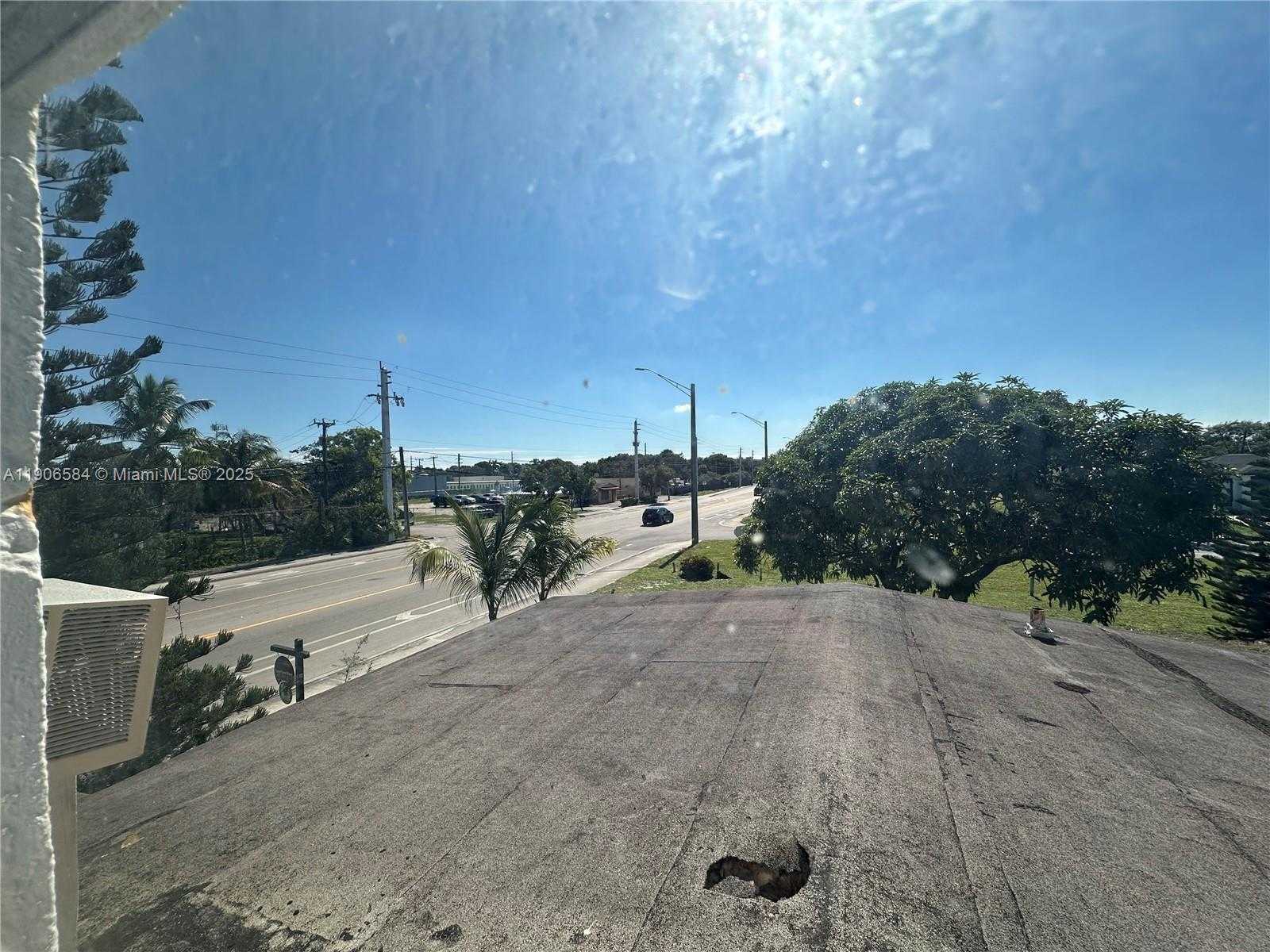 Small Image of 733 NORTH WEST 27TH AVE, Fort Lauderdale Number 51