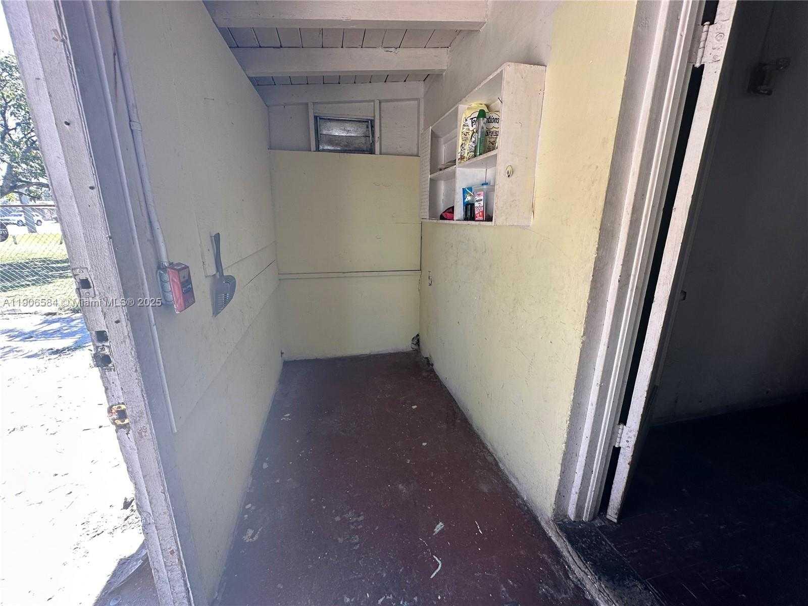 Small Image of 733 NORTH WEST 27TH AVE, Fort Lauderdale Number 71