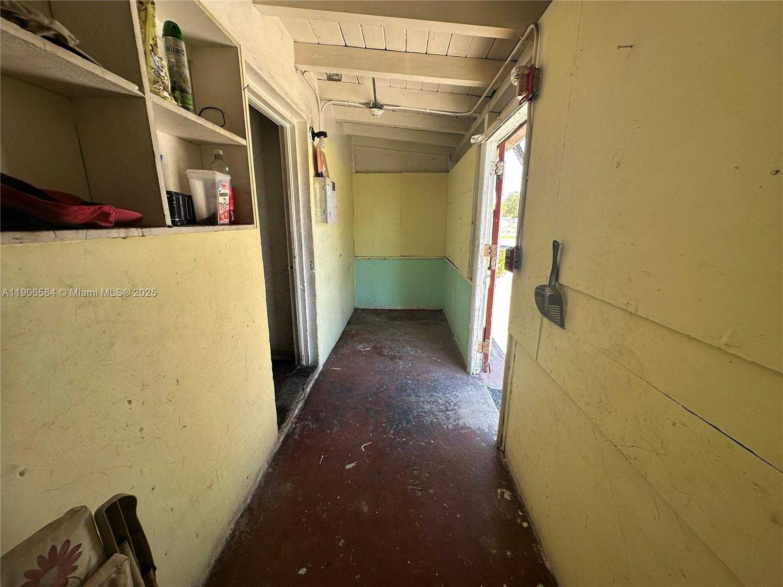 Small Image of 733 NORTH WEST 27TH AVE, Fort Lauderdale Number 72