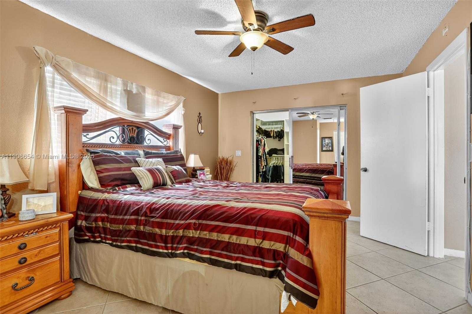 Small Image of 4871 NORTH WEST 18TH AVE, Deerfield Beach Number 20