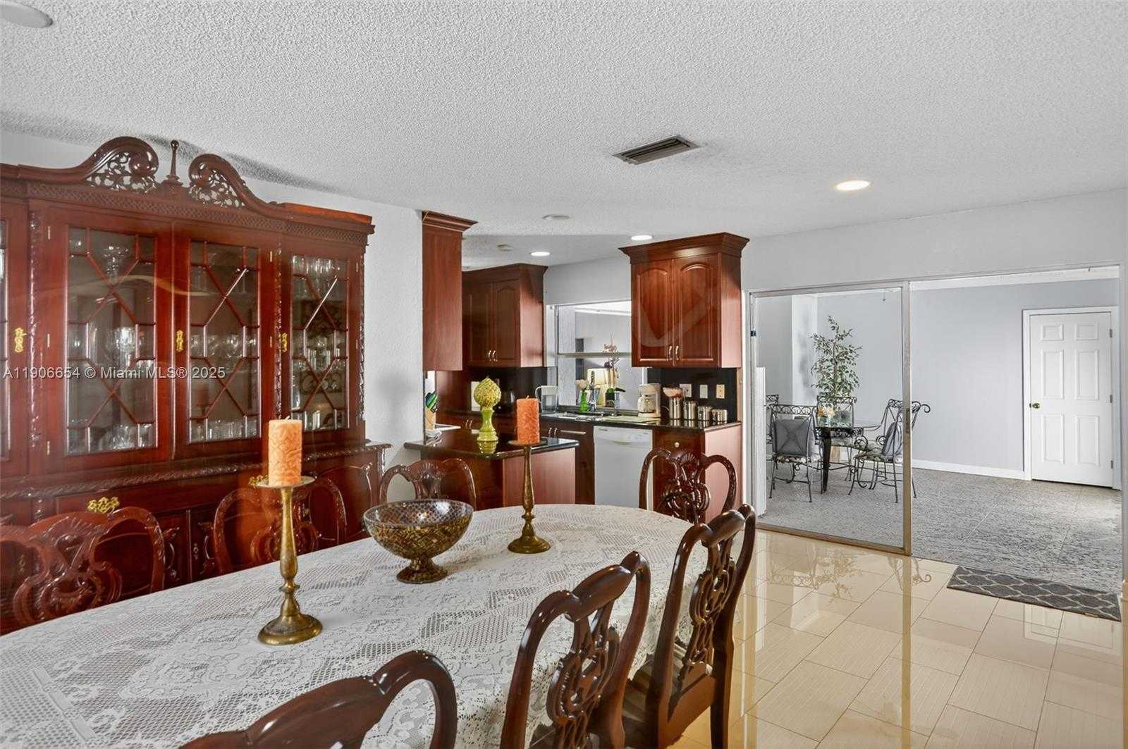 Small Image of 4871 NORTH WEST 18TH AVE, Deerfield Beach Number 27