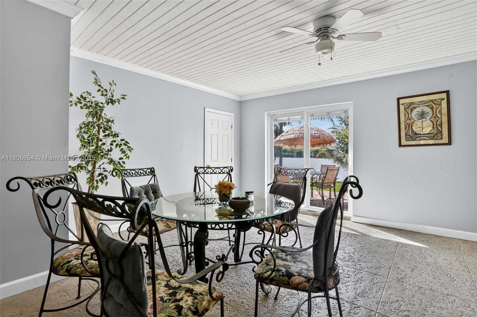 Small Image of 4871 NORTH WEST 18TH AVE, Deerfield Beach Number 35