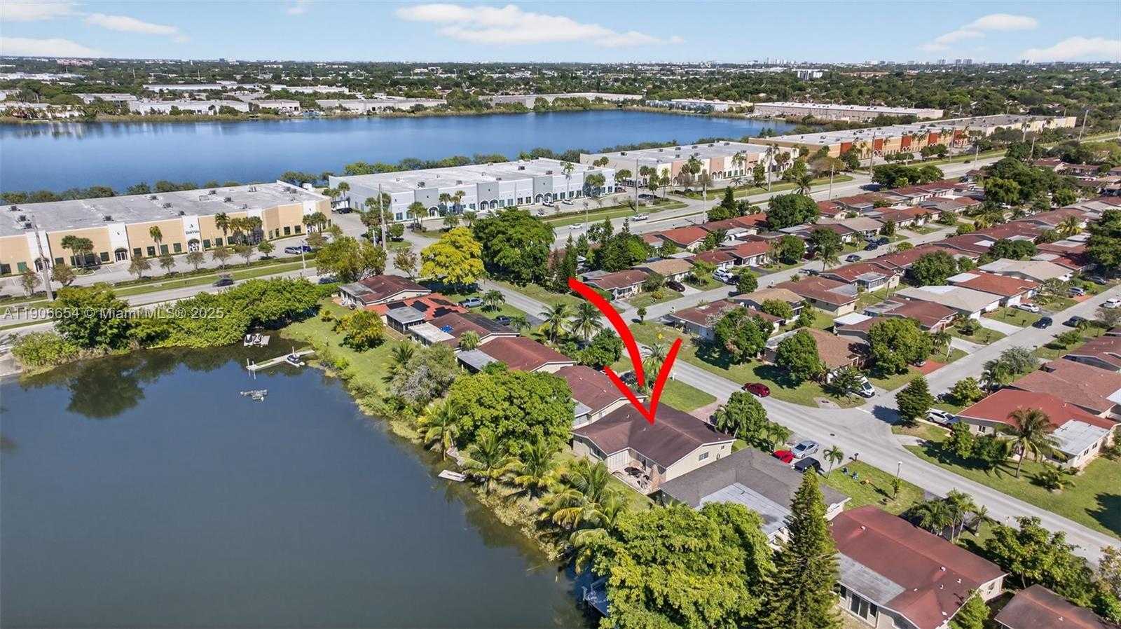 Small Image of 4871 NORTH WEST 18TH AVE, Deerfield Beach Number 39