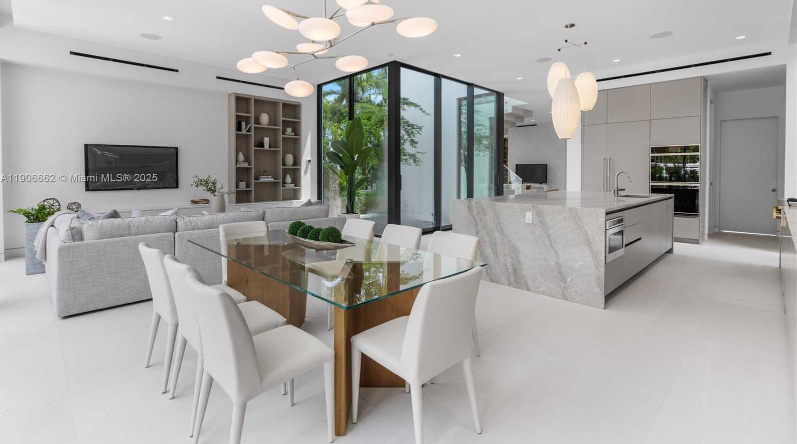 Small Image of 4504 SHERIDAN AVE, Miami Beach Number 13