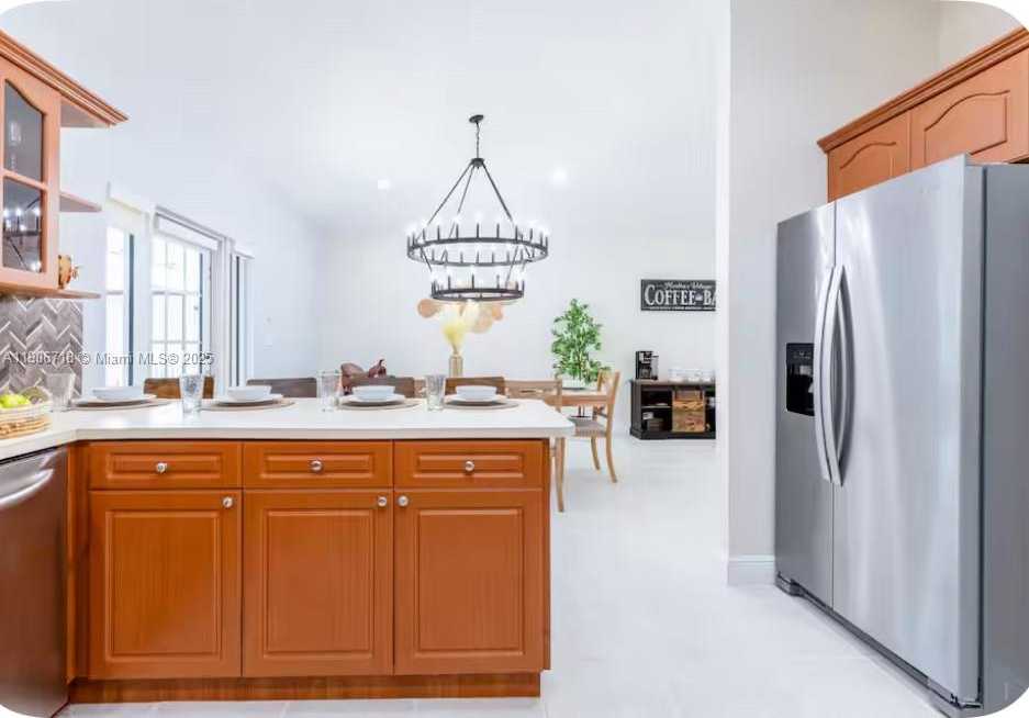 Small Image of 21380 SOUTH WEST 244, Homestead Number 10