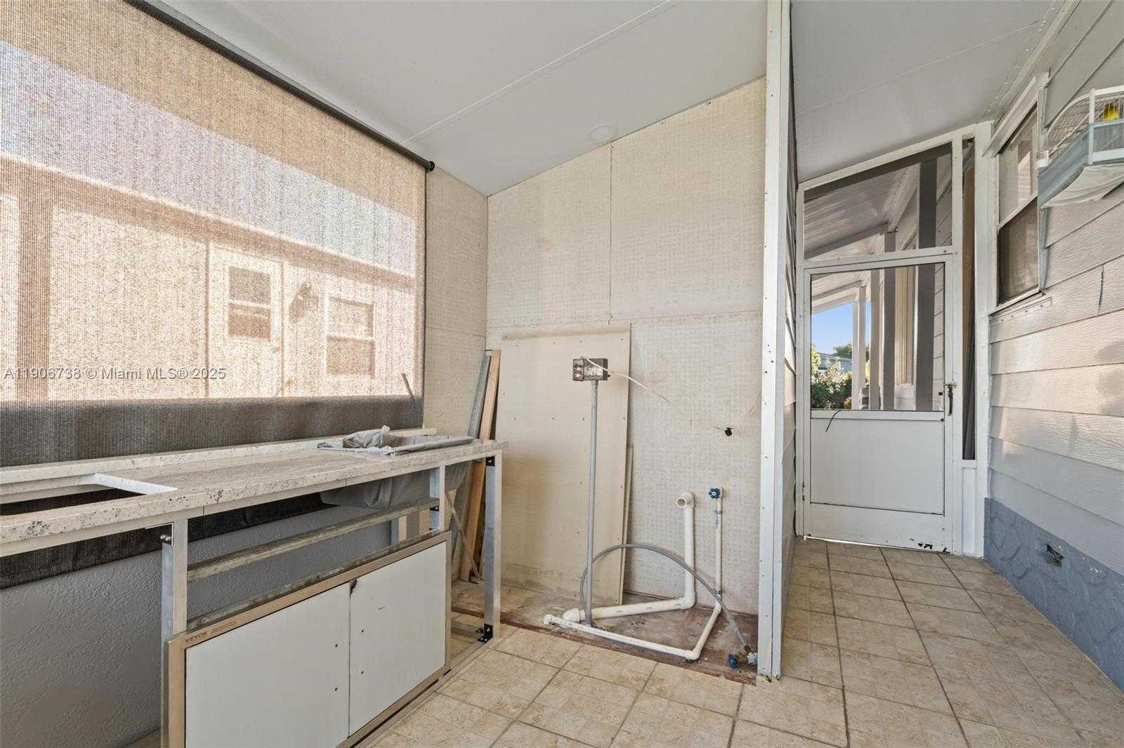 Small Image of 5305 202 TERR, Miami Gardens Number 15