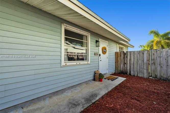 Small Image of 17350 SOUTH WEST 302ND ST, Homestead Number 3