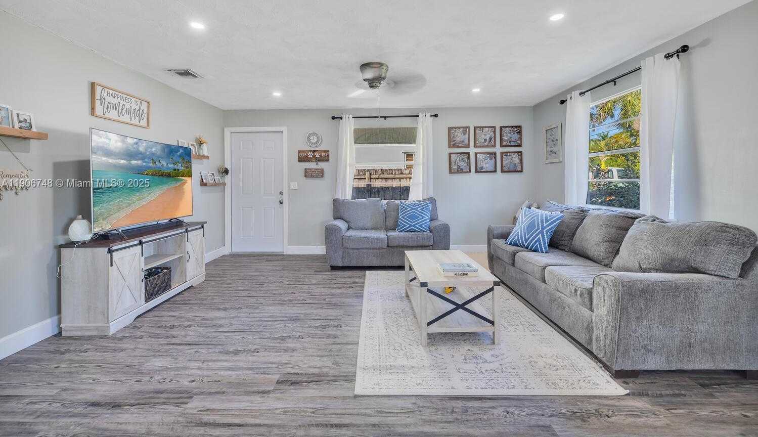 Small Image of 17350 SOUTH WEST 302ND ST, Homestead Number 5