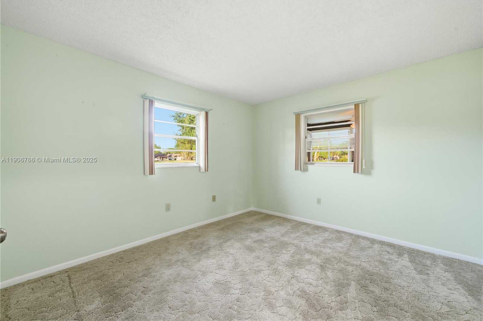 Small Image of 55 JASMINE, Lake Placid Number 10