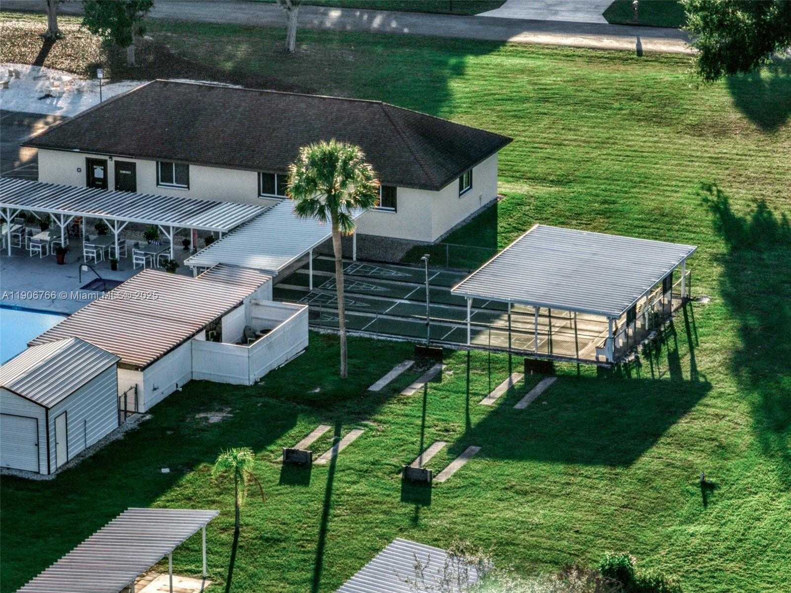 Small Image of 55 JASMINE, Lake Placid Number 40