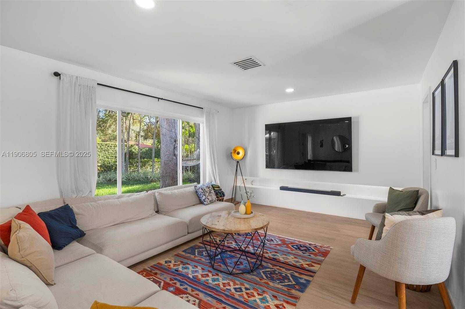 Small Image of 11370 NORTH EAST 8TH AVE, Biscayne Park Number 10