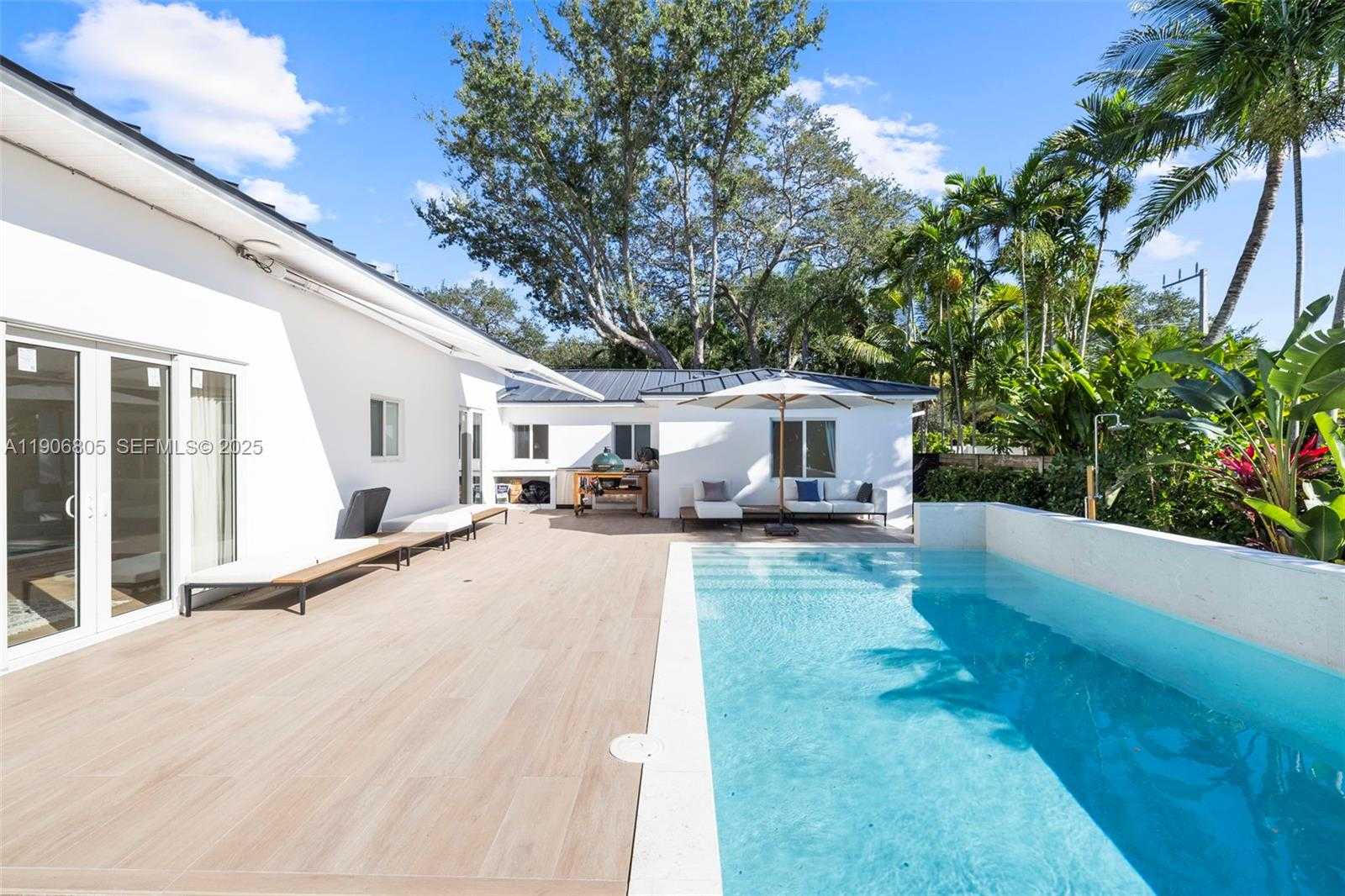 Small Image of 11370 NORTH EAST 8TH AVE, Biscayne Park Number 34