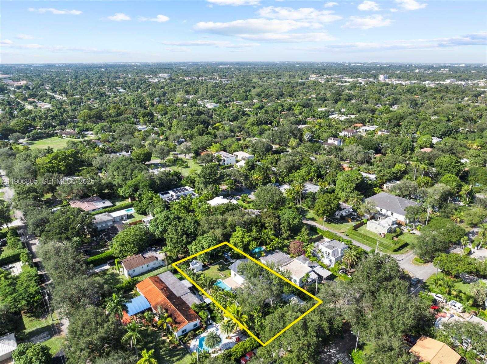 Small Image of 11370 NORTH EAST 8TH AVE, Biscayne Park Number 46