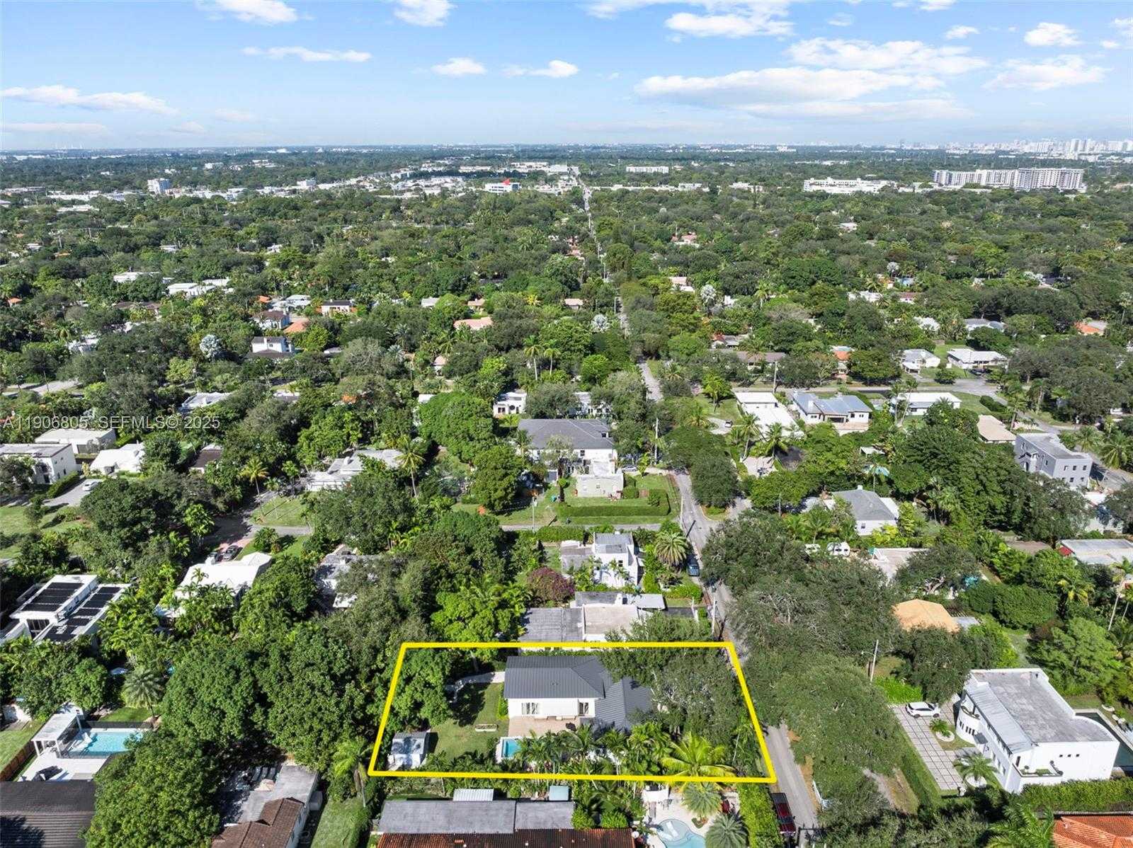 Small Image of 11370 NORTH EAST 8TH AVE, Biscayne Park Number 47