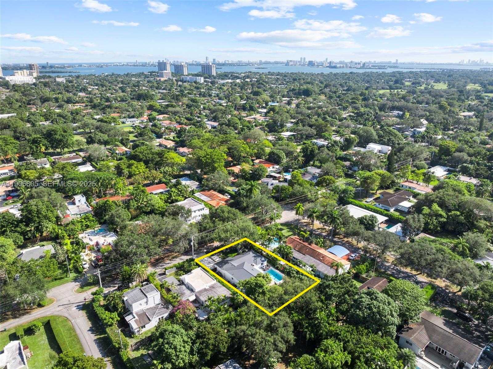 Small Image of 11370 NORTH EAST 8TH AVE, Biscayne Park Number 53