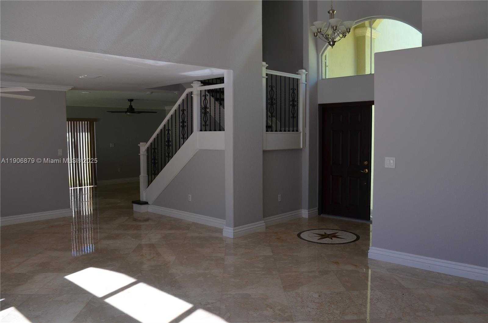 Small Image of Pembroke Pines Number 3