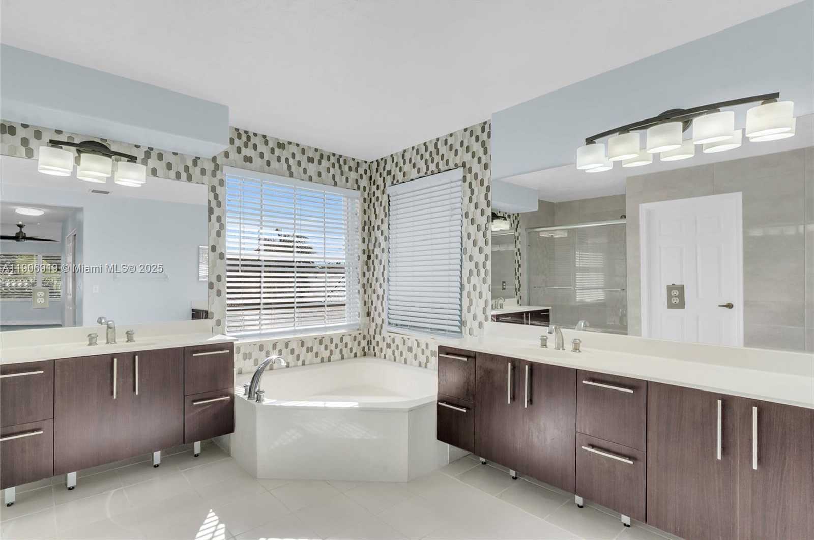 Small Image of 5364 NORTH WEST 120TH AVE, Coral Springs Number 15