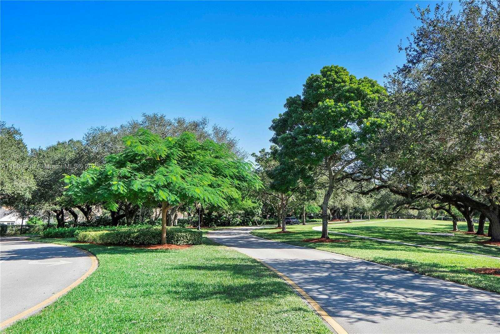 Small Image of Davie Number 46