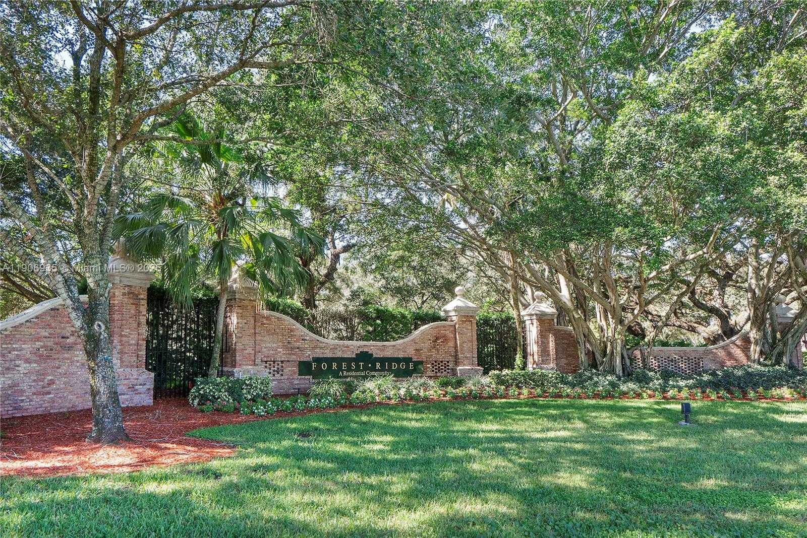 Small Image of Davie Number 51