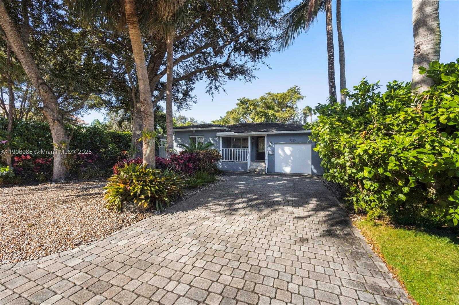 Small Image of 7220 SOUTH WEST 53RD CT, Miami Number 24