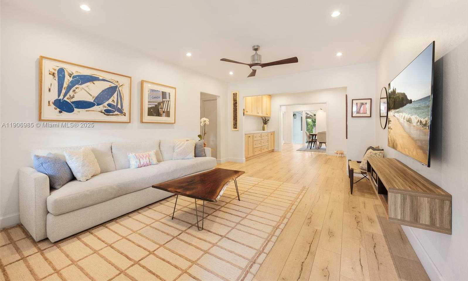 Small Image of 7220 SOUTH WEST 53RD CT, Miami Number 3