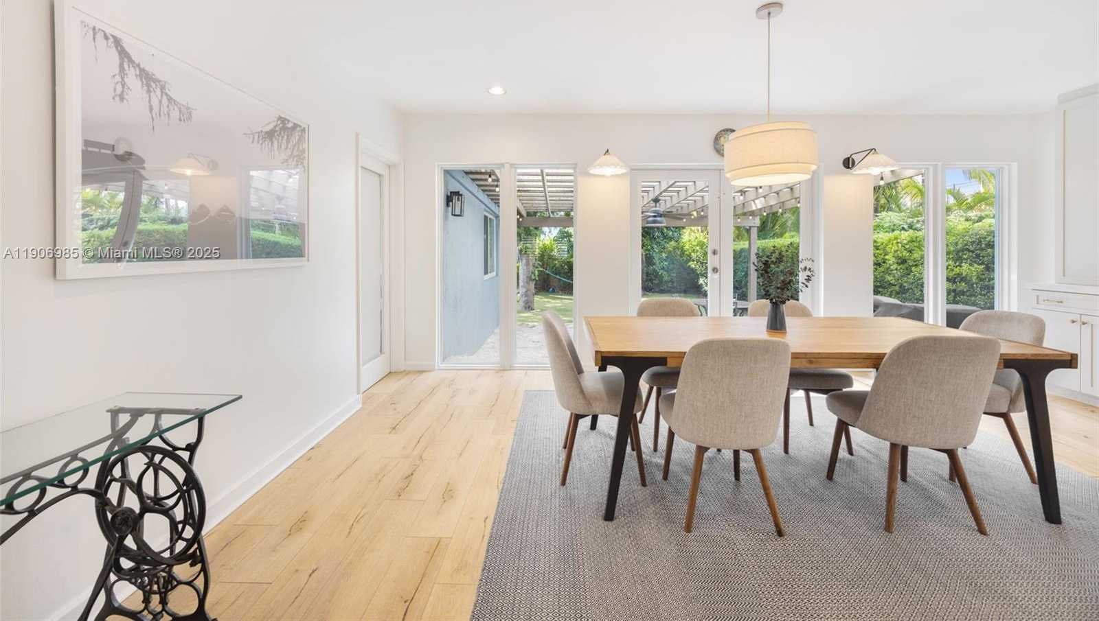 Small Image of 7220 SOUTH WEST 53RD CT, Miami Number 8