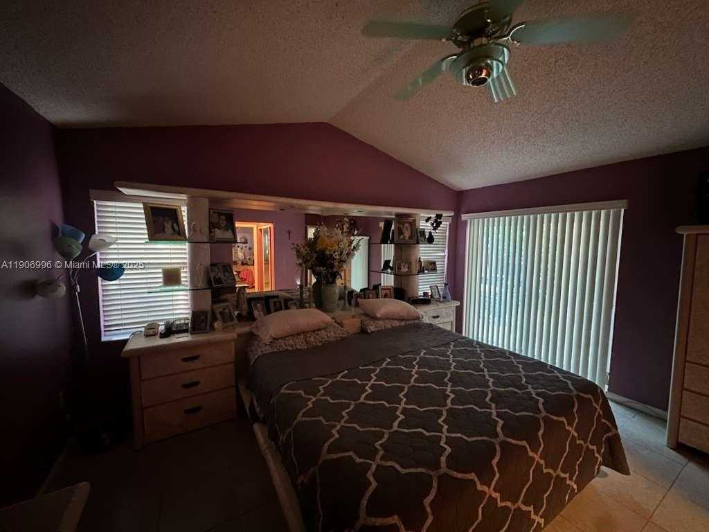 Small Image of 10153 NORTH WEST 3RD CT, Plantation Number 34