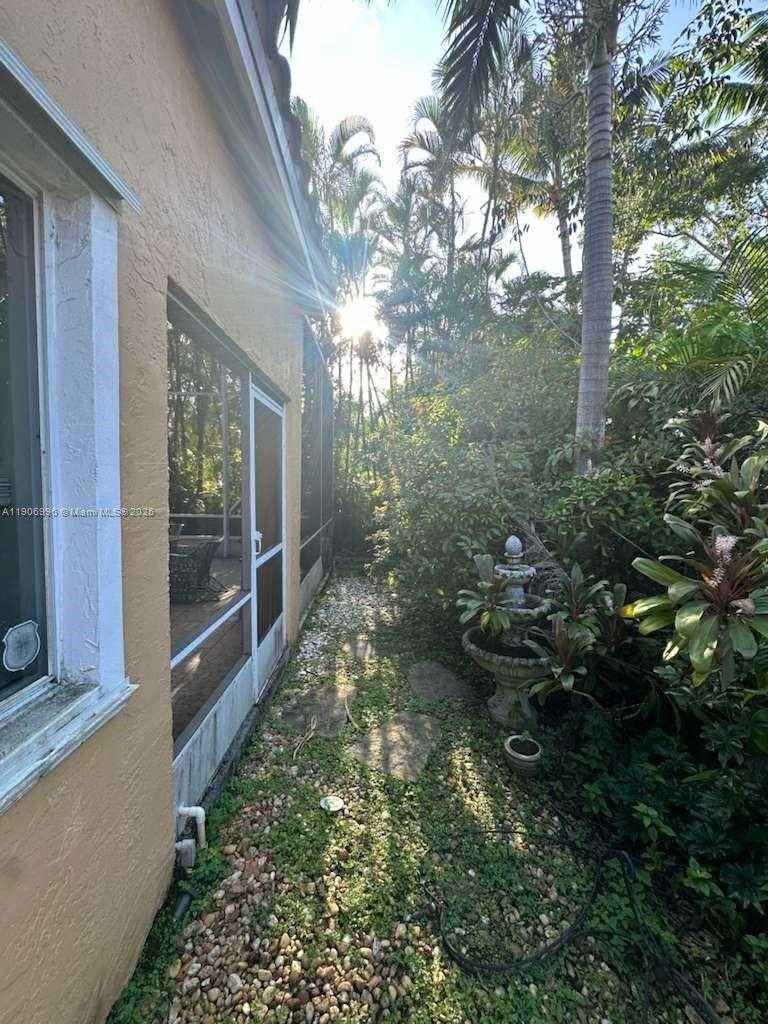 Small Image of 10153 NORTH WEST 3RD CT, Plantation Number 37