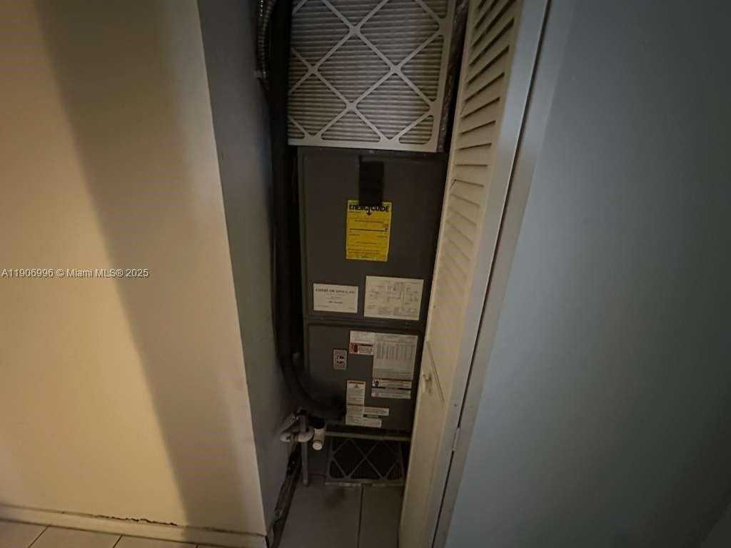 Small Image of 10153 NORTH WEST 3RD CT, Plantation Number 52