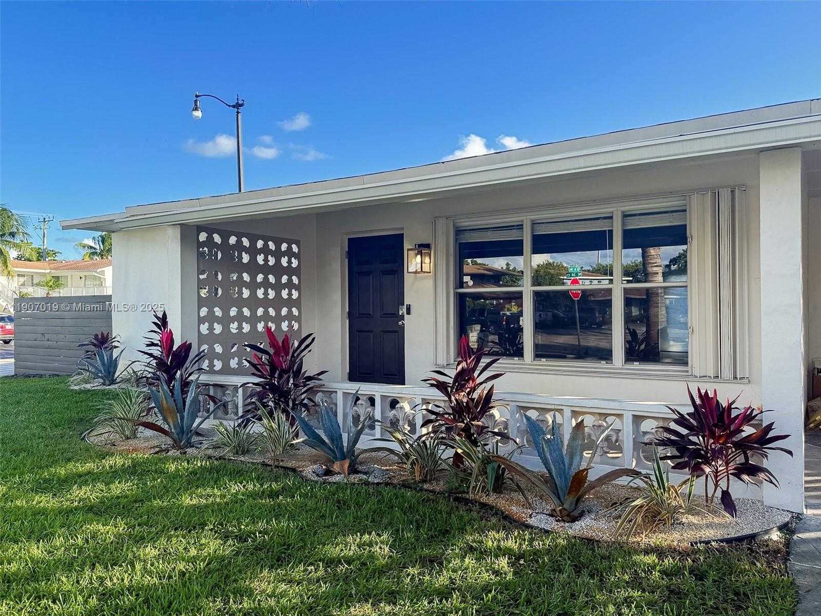 Small Image of 1630 NORTH EAST 34TH CT, Pompano Beach Number 1