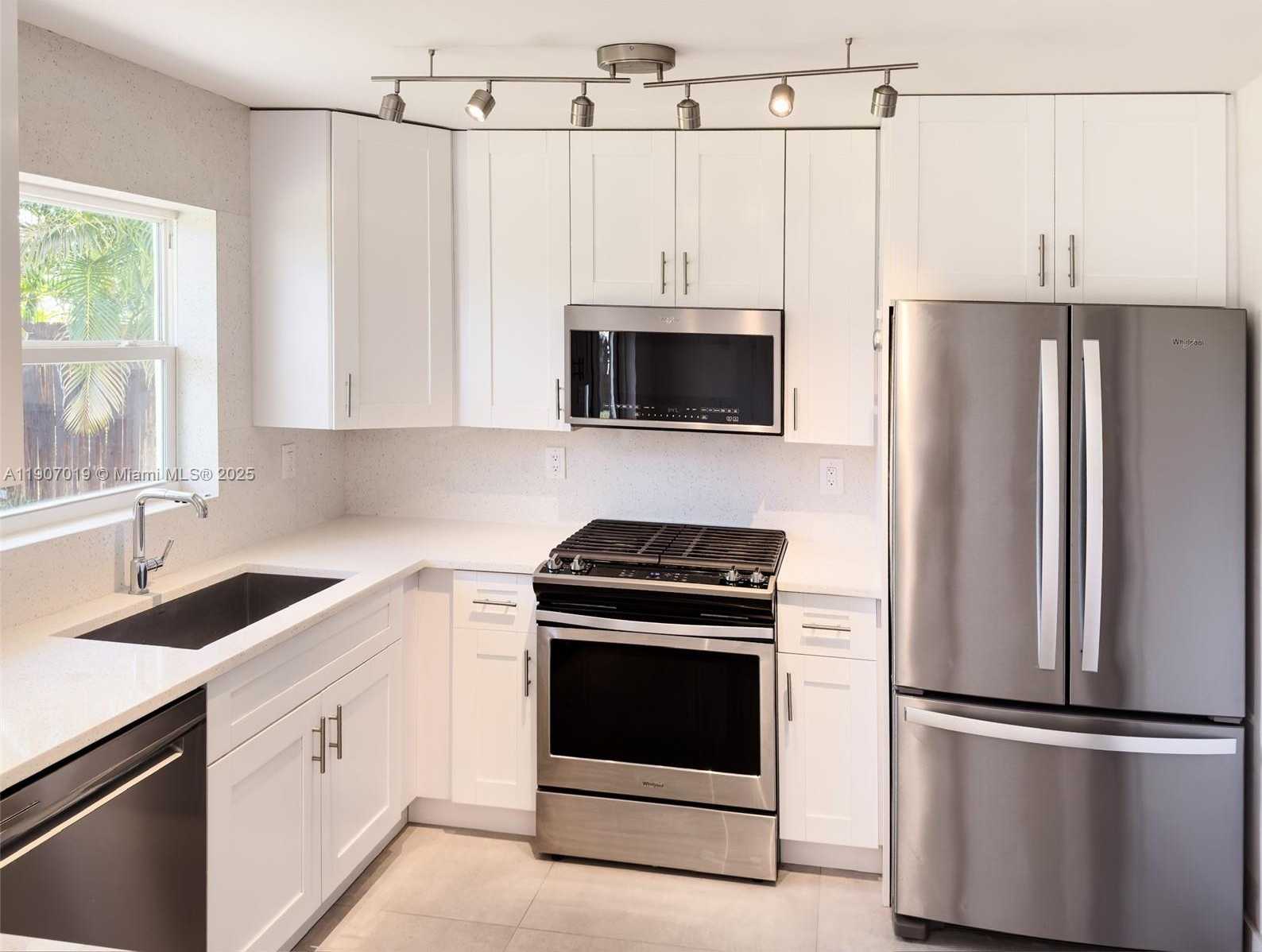 Small Image of 1630 NORTH EAST 34TH CT, Pompano Beach Number 9