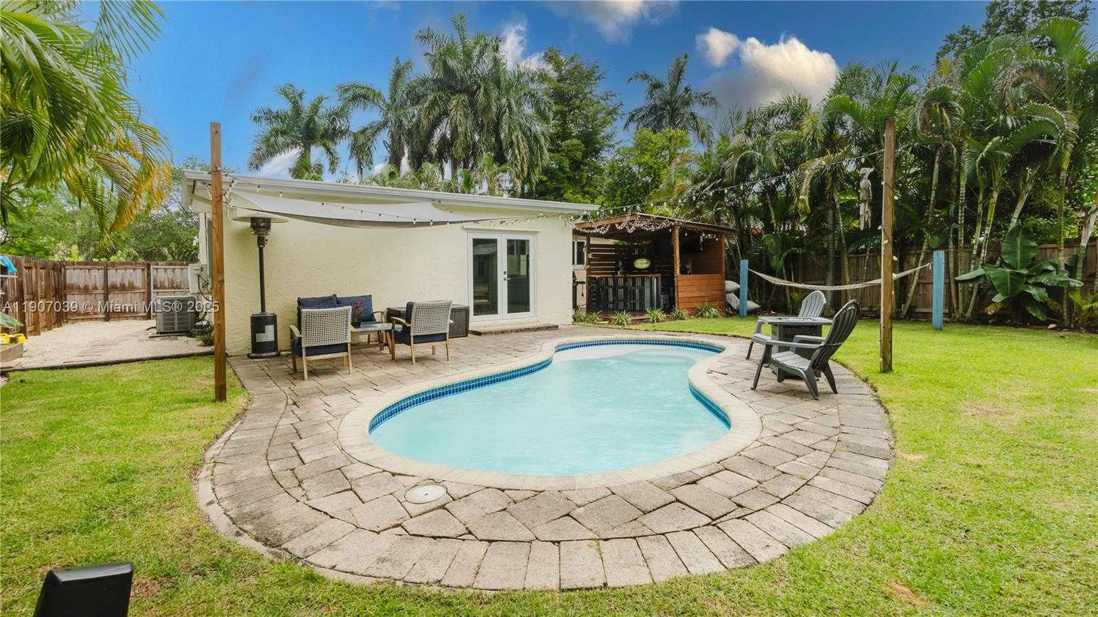 Small Image of 1112 NORTH 31ST AVE, Hollywood Number 23