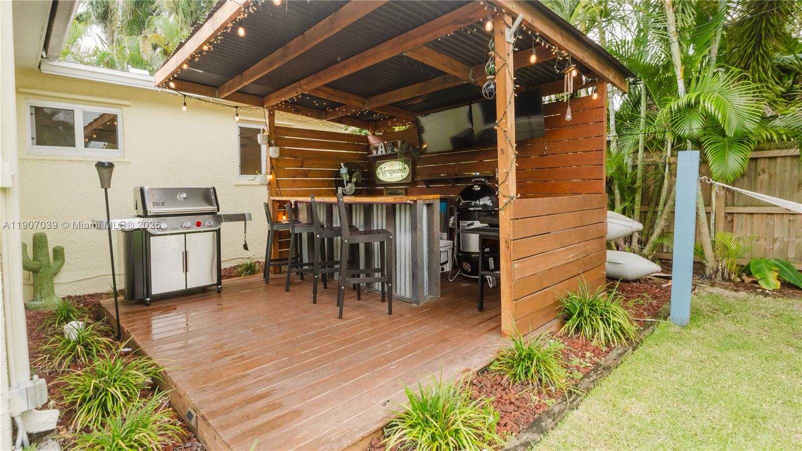 Small Image of 1112 NORTH 31ST AVE, Hollywood Number 24