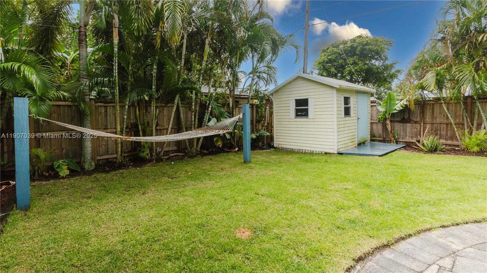 Small Image of 1112 NORTH 31ST AVE, Hollywood Number 25