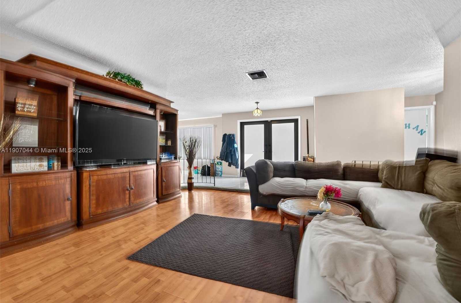 Small Image of 849 NORTH WEST 70TH WAY, Margate Number 7