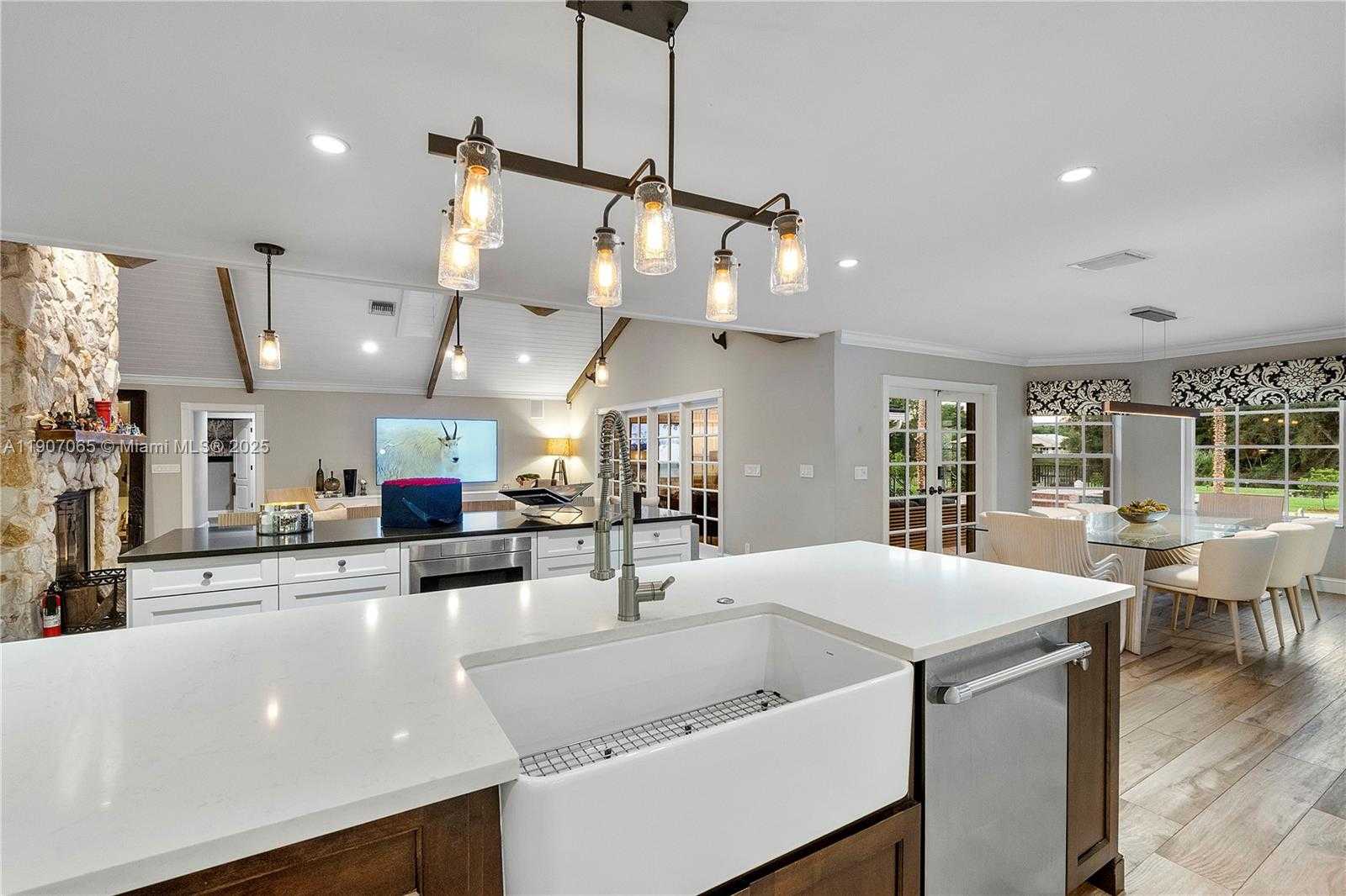 Small Image of 8020 NORTH WEST 47TH DR, Coral Springs Number 21