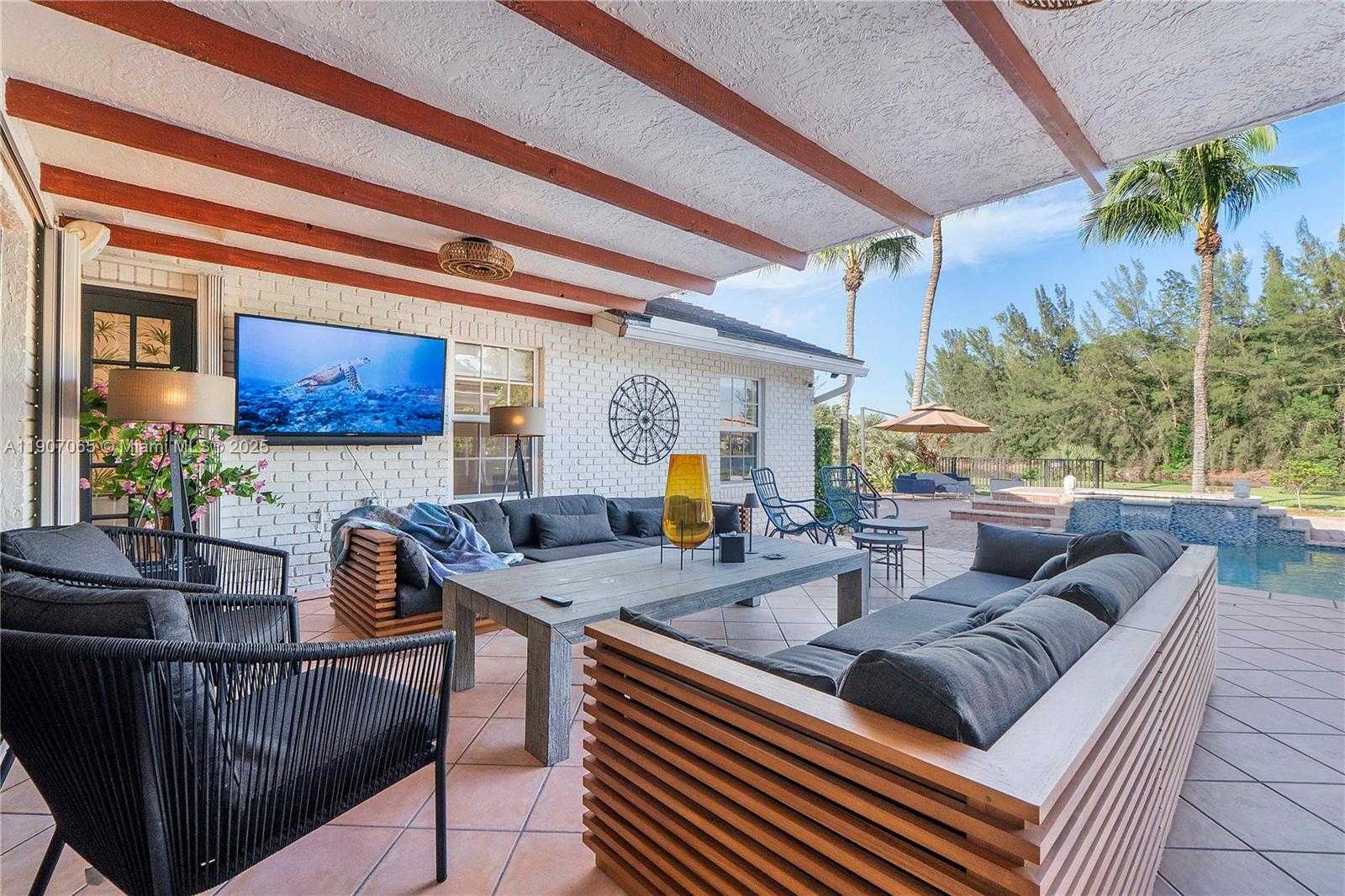 Small Image of 8020 NORTH WEST 47TH DR, Coral Springs Number 46