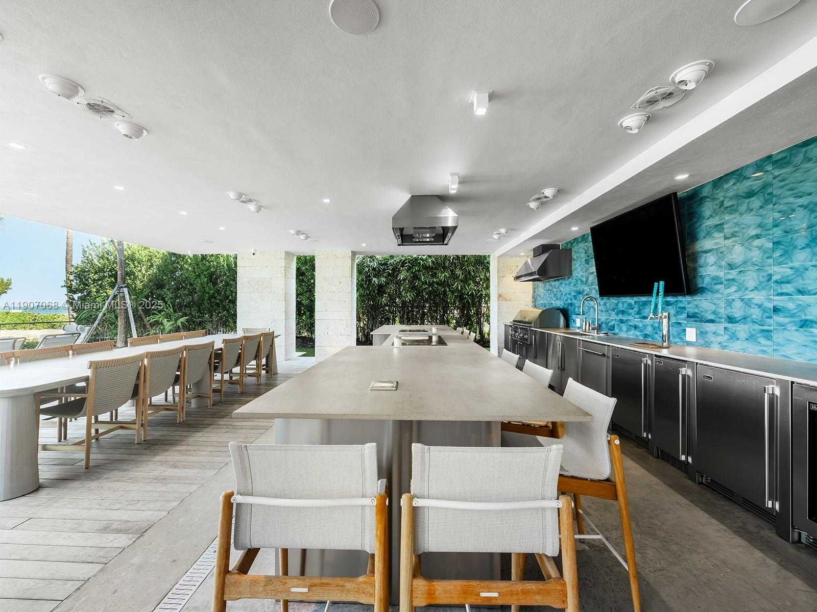 Small Image of 236 COSTA BRAVO DR, Islamorada Number 5