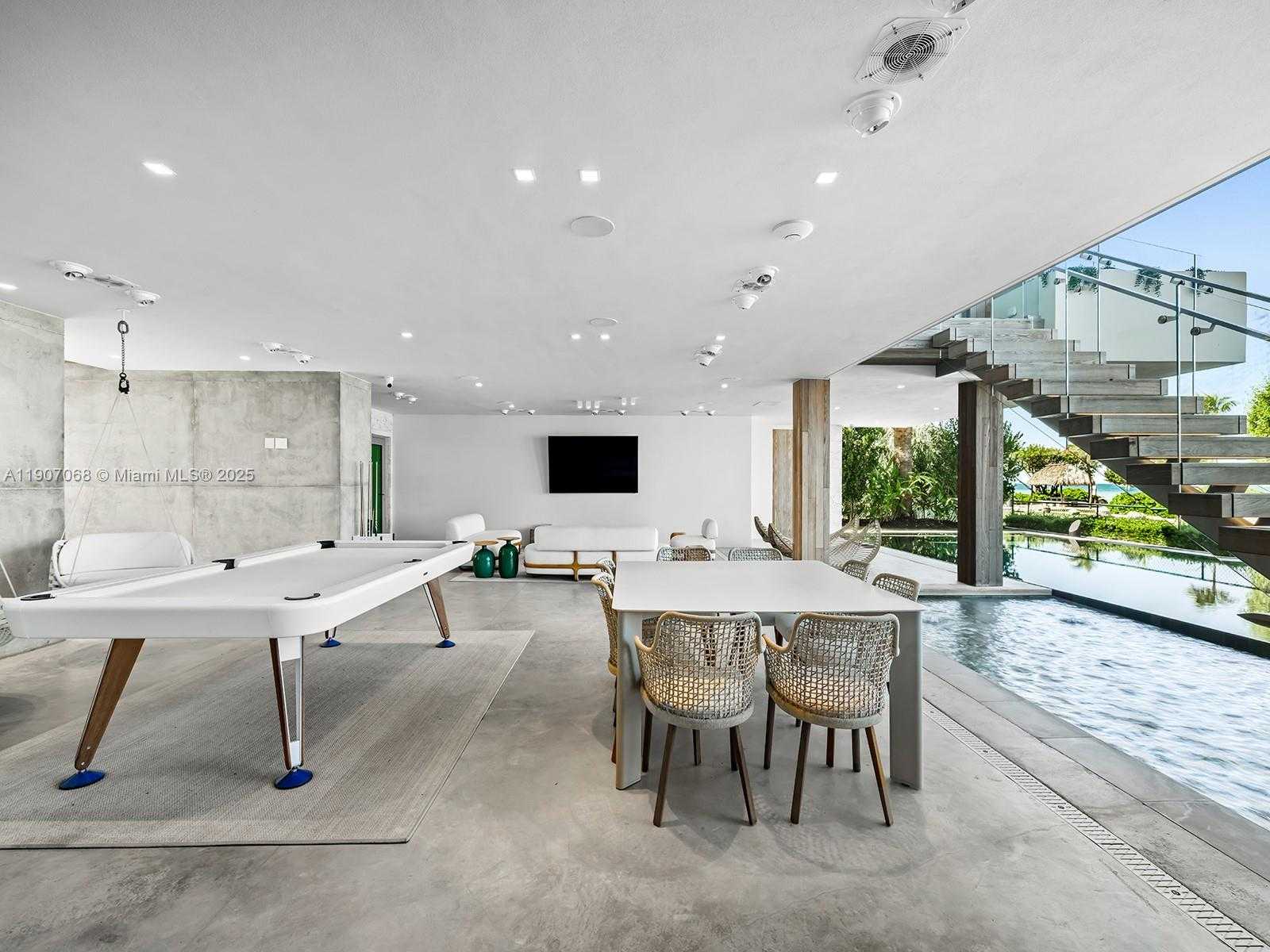 Small Image of 236 COSTA BRAVO DR, Islamorada Number 6