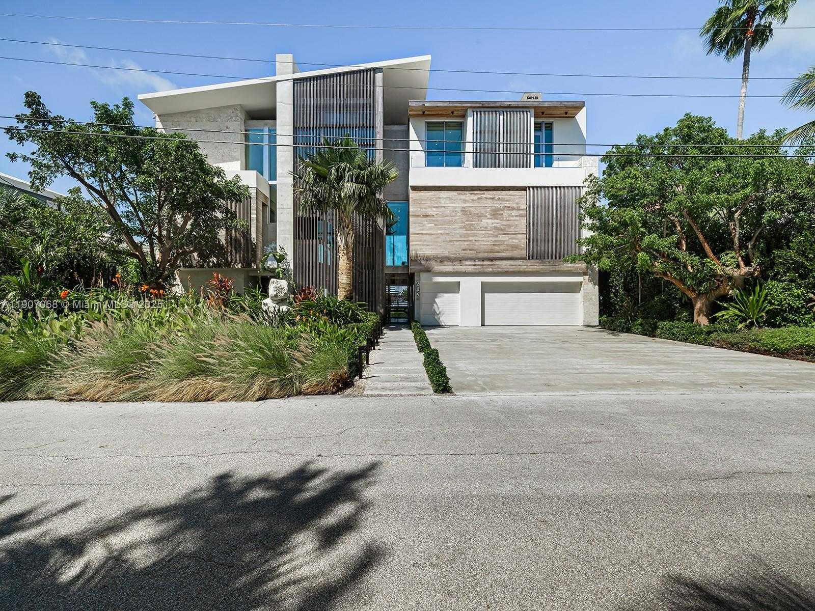 Small Image of 236 COSTA BRAVO DR, Islamorada Number 9