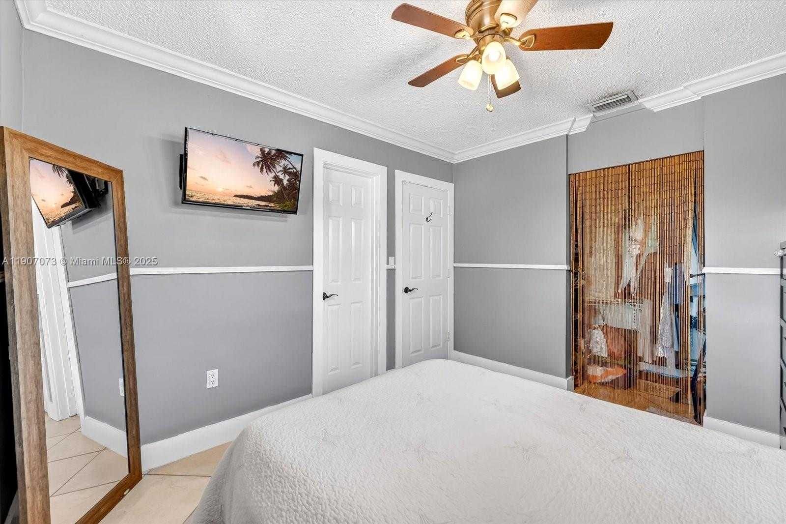 Small Image of 1300 WEST 77TH ST, Hialeah Number 20