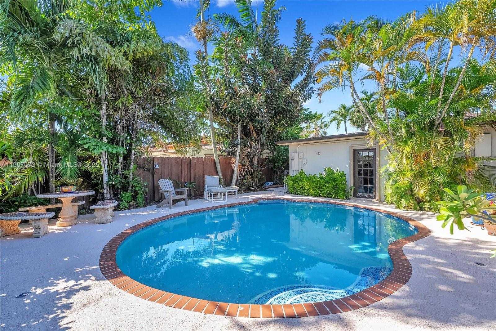 Small Image of 1300 WEST 77TH ST, Hialeah Number 28