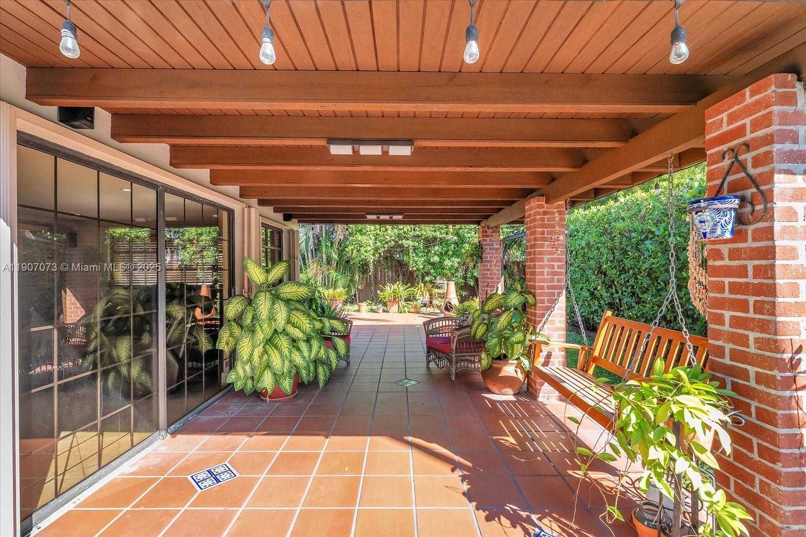 Small Image of 1300 WEST 77TH ST, Hialeah Number 29