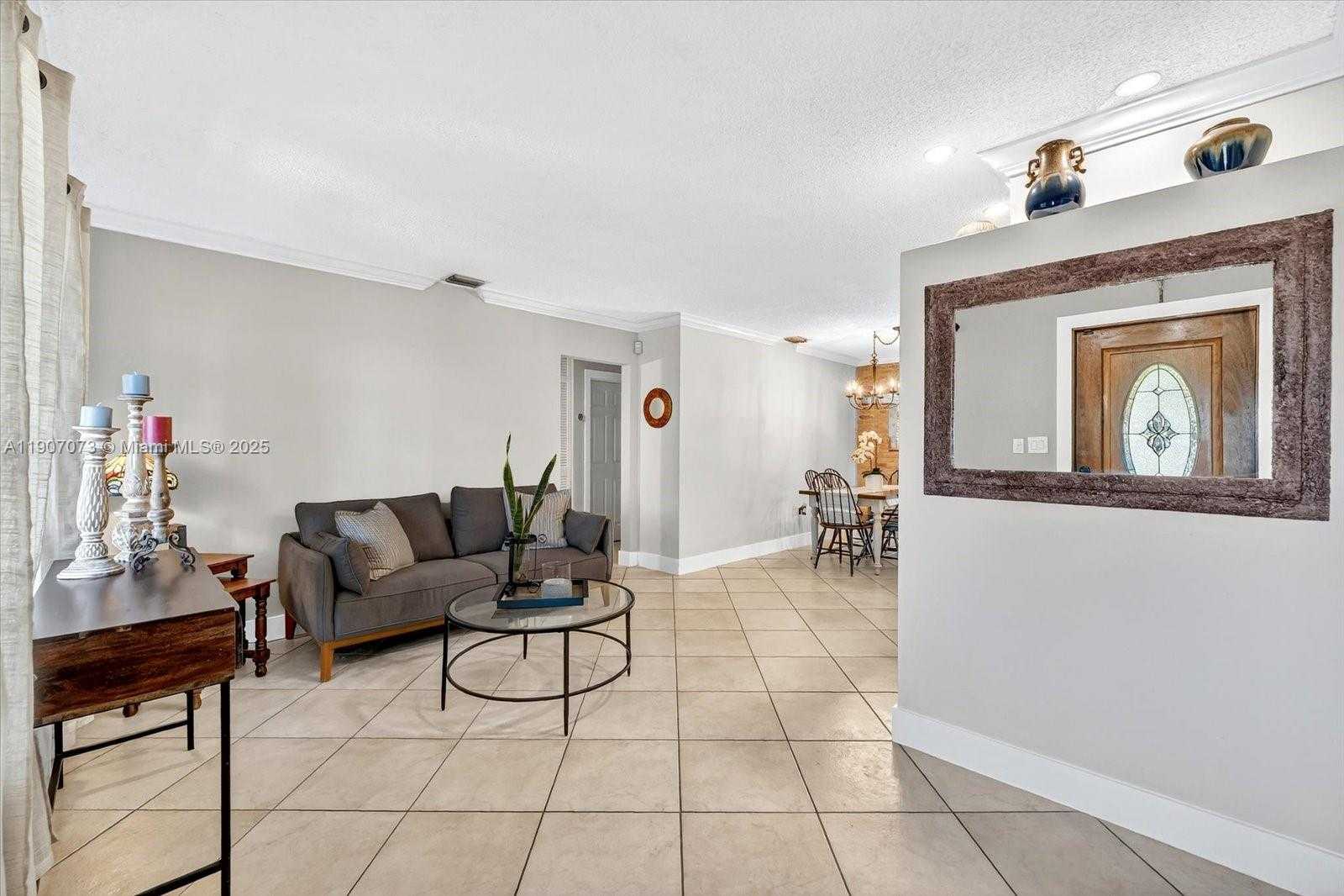 Small Image of 1300 WEST 77TH ST, Hialeah Number 3