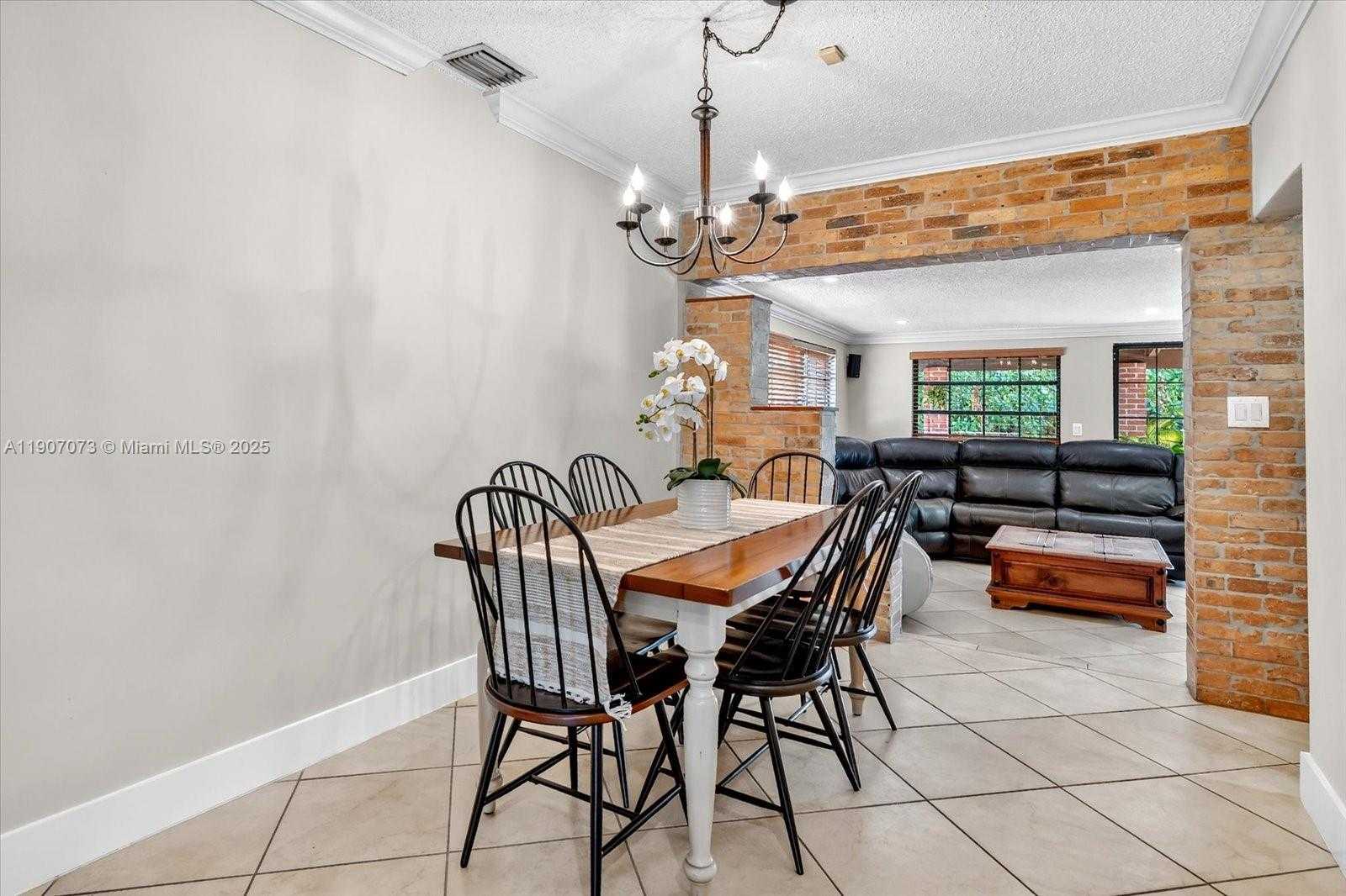 Small Image of 1300 WEST 77TH ST, Hialeah Number 6