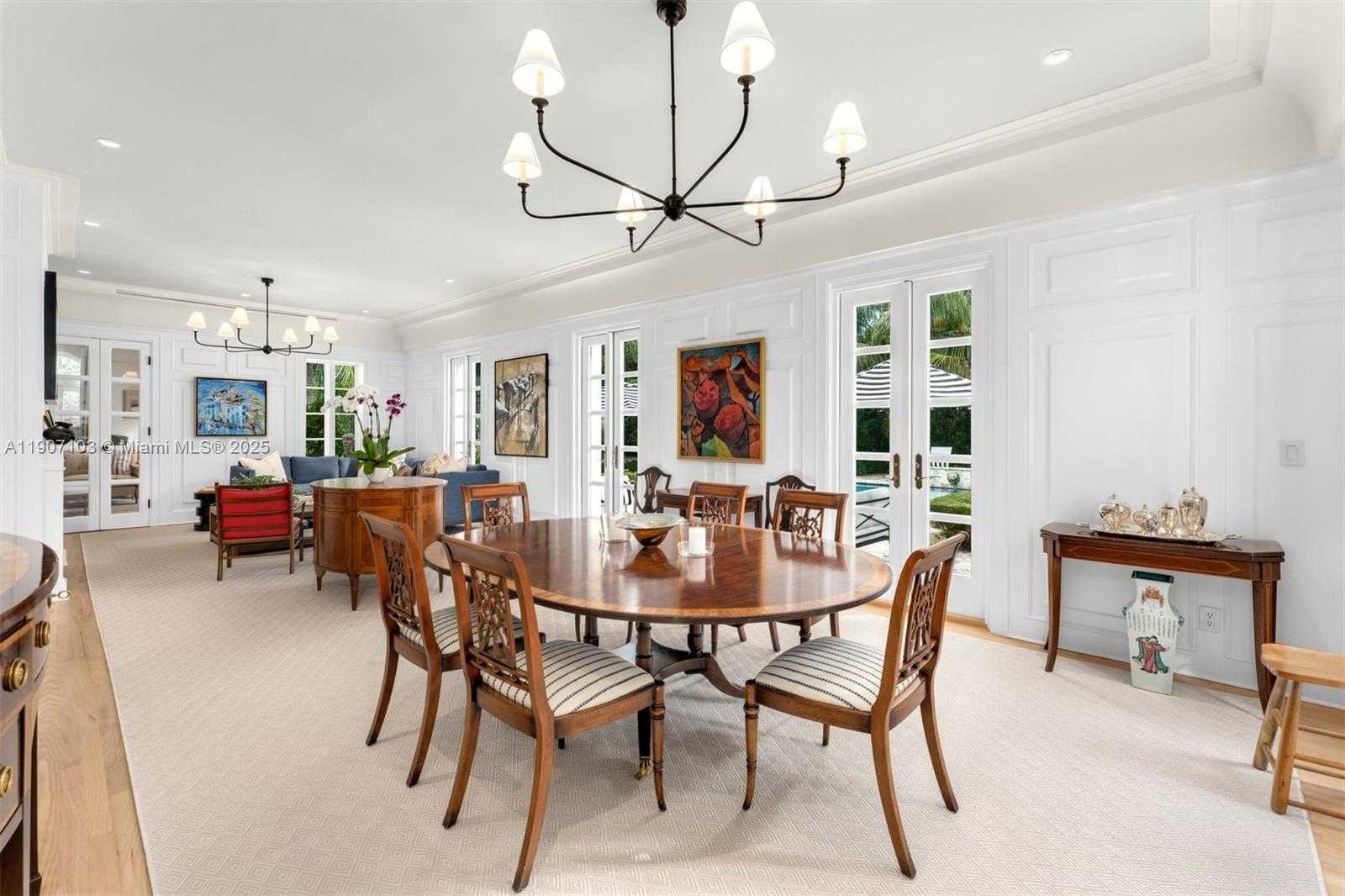 Small Image of 1004 COTORRO AVE, Coral Gables Number 5